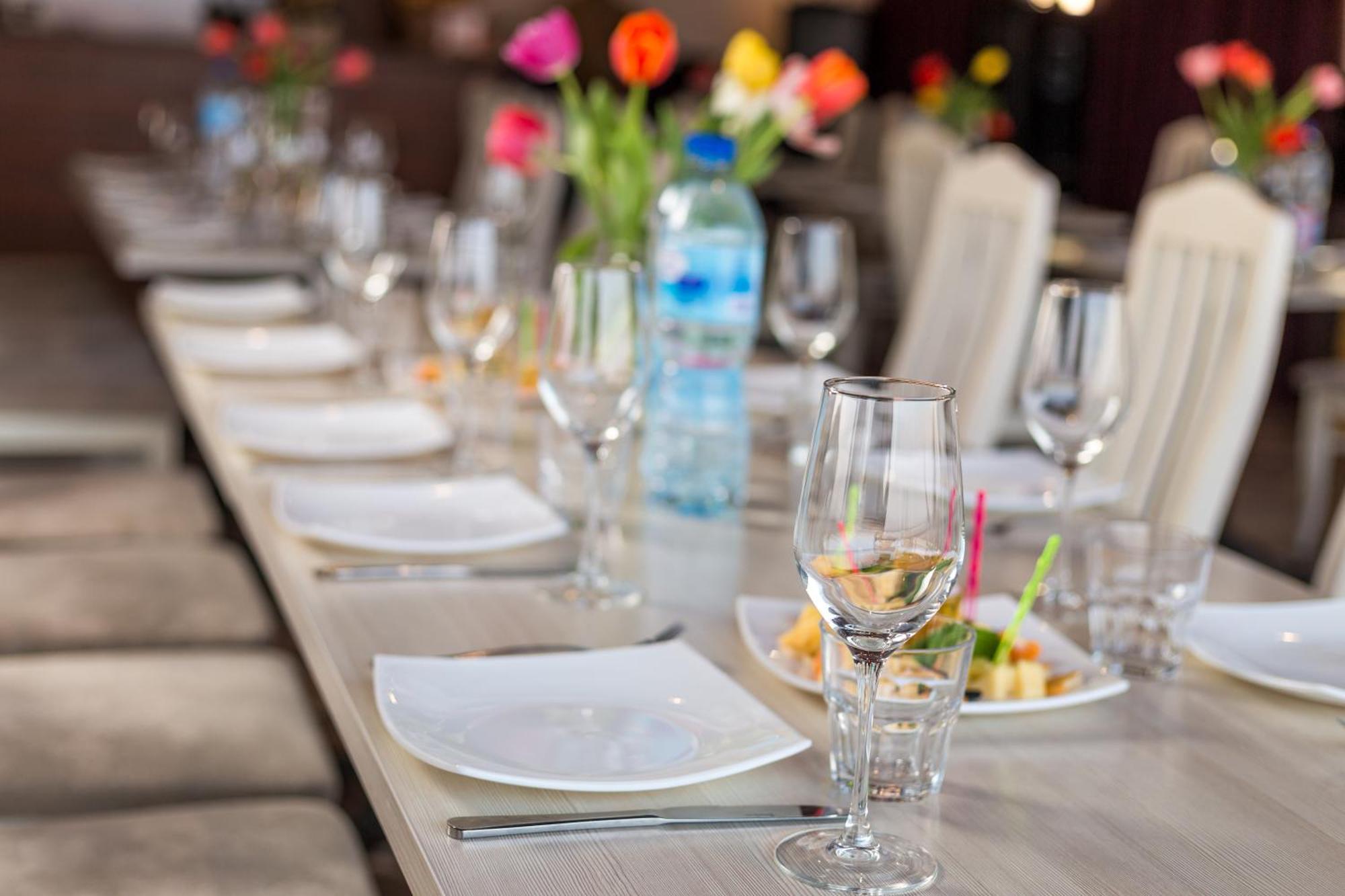 Uzumfermer Hotel & Winery 塔什干 外观 照片