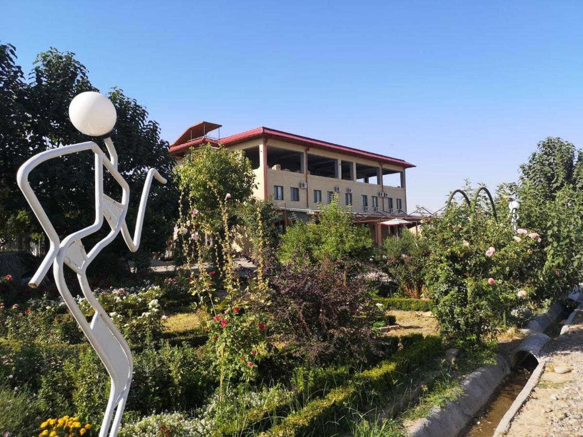 Uzumfermer Hotel & Winery 塔什干 外观 照片